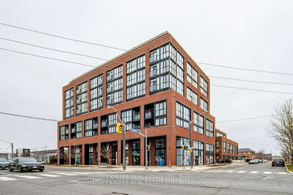 2300 St Clair Avenue W 1001, Toronto, ON M6P 0B3 – main photo