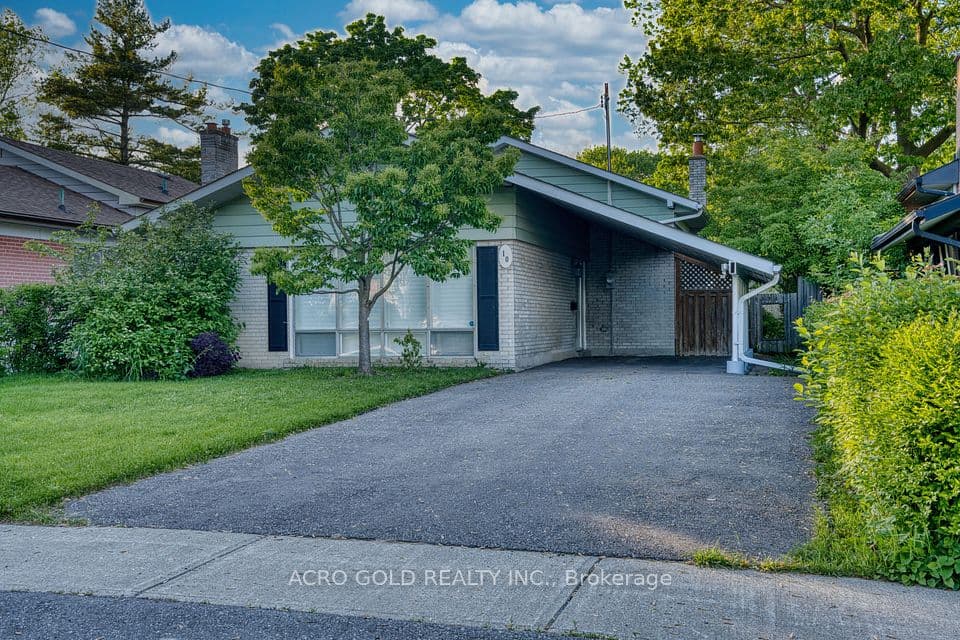 10 Kennebec Crescent, Toronto, ON M9W 2R7 – main photo