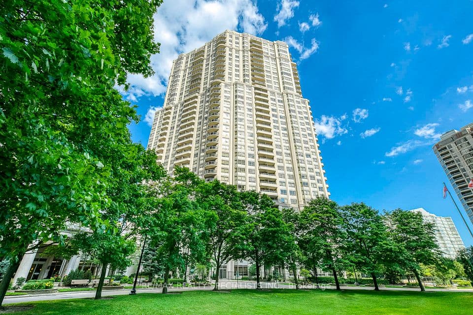 25 Kingsbridge Garden Circle W 519, Mississauga, ON L5R 4B1 – photo 3