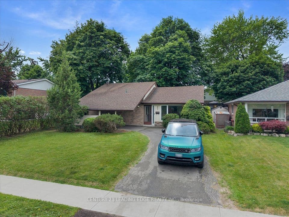 201 Mcmurchy Avenue S, Brampton, ON L6Y 1Z2 – photo 2