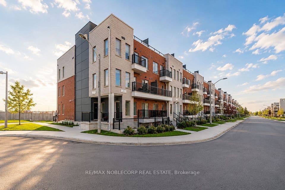 39 John Perkins Bull Drive 22, Toronto, ON M3K 0C3 – photo 2