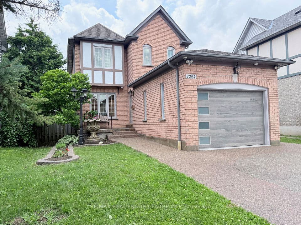7264 Seabreeze Drive, Mississauga, ON L5N 6K7 – photo 2