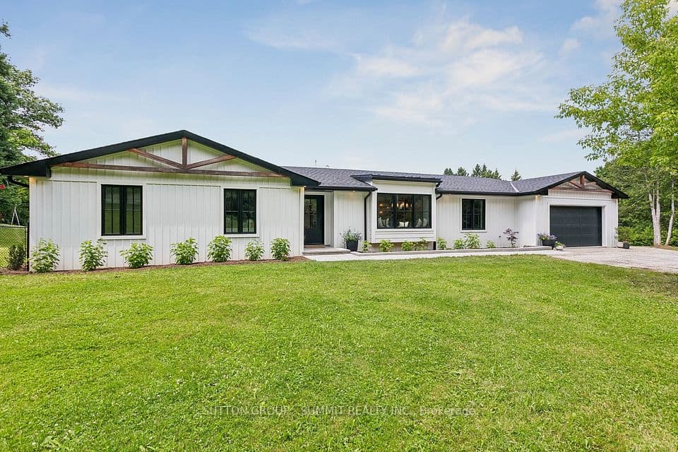 1315 Britannia Road, Burlington, ON L7P 0E7 – main photo