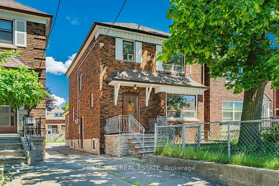 25 Marlee Avenue, Toronto, ON M6E 3B1 – main photo