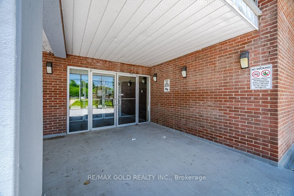 3025 The Credit Woodlands Drive 251, Mississauga, ON L5C 2V3 – photo 3