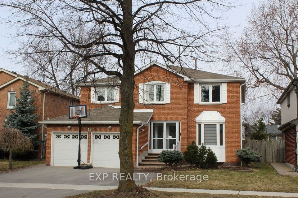 48 Howell Street, Brampton, ON L6Y 3H8 – photo 2