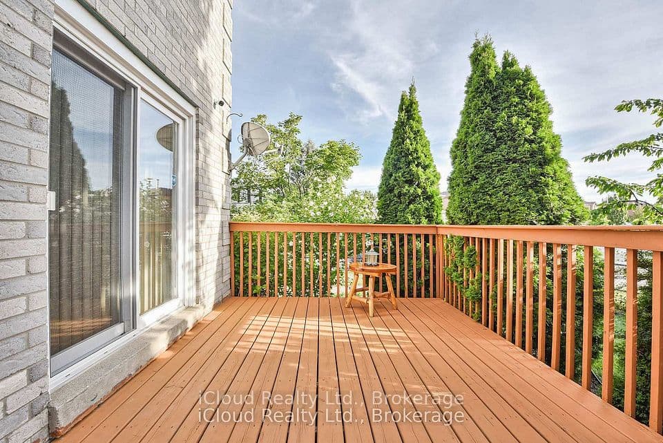 14 Timberlane Drive, Brampton, ON L6Y 3Y3 – photo 3