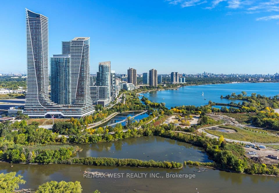 10 Park Lawn Road 1705, Toronto, ON M8Y 3H8 – main photo