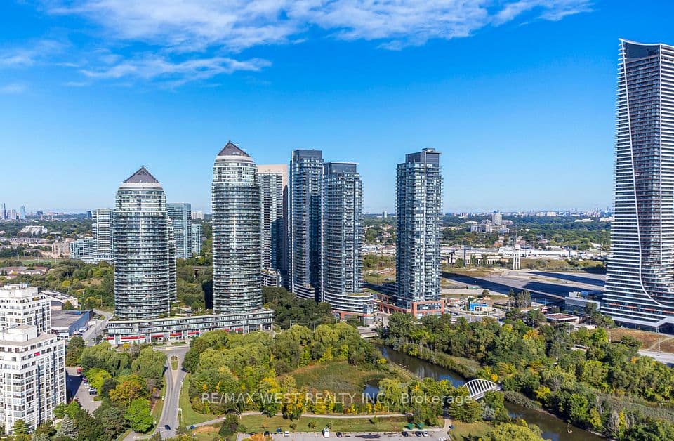 10 Park Lawn Road 1705, Toronto, ON M8Y 3H8 – photo 2
