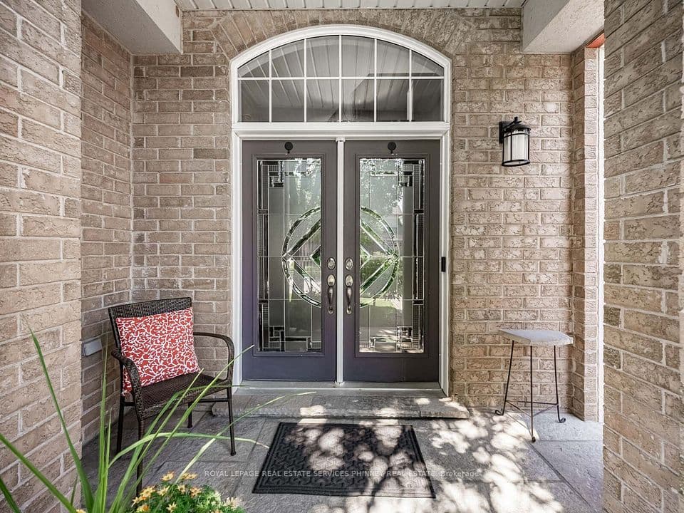 130 Innville Crescent, Oakville, ON L6L 0B8 – photo 2