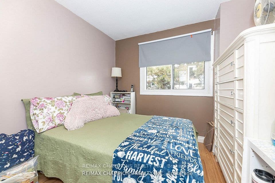 3525 Brandon Gate Drive 17, Mississauga, ON L4T 3M3 – photo 3