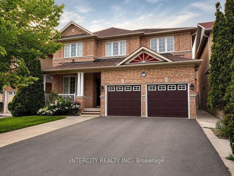 27 Modesto Crescent, Brampton, ON L6P 1K2 – main photo