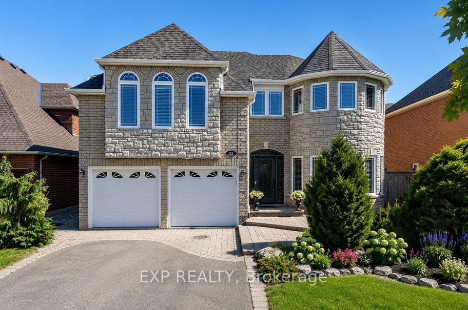 16 Curry Crescent, Halton Hills, ON L7G 5L4 – main photo