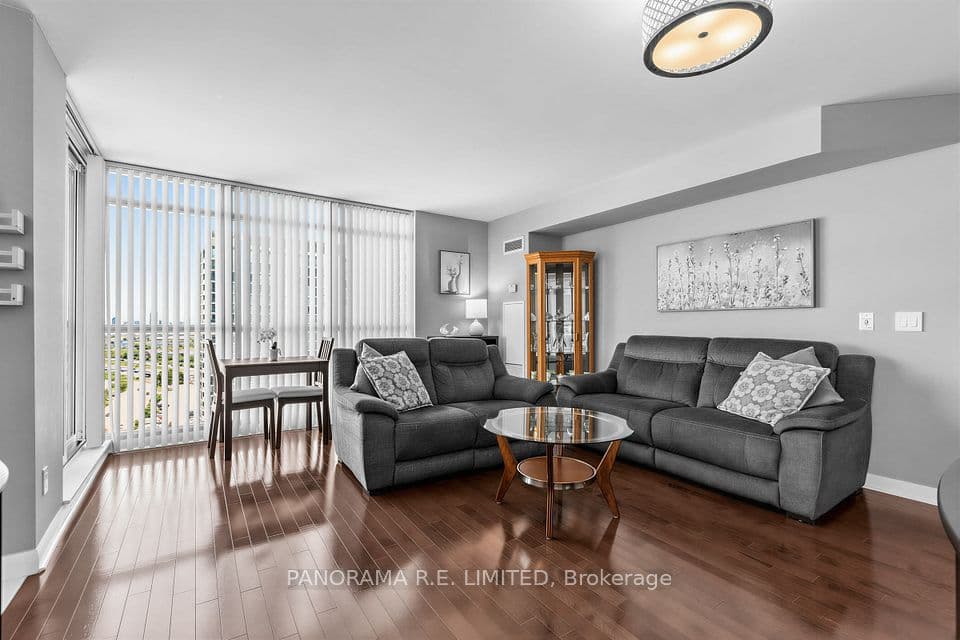 235 Sherway Gardens Road 1810, Toronto, ON M9C 0A2 – photo 2