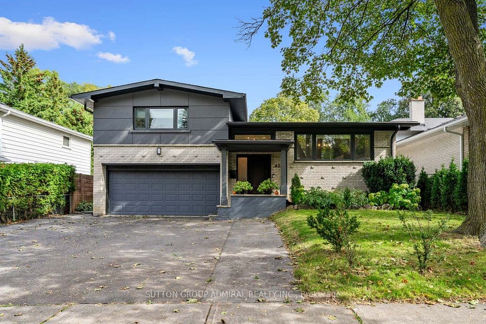 41 Waterford Drive, Toronto, ON M9R 2N5 – main photo