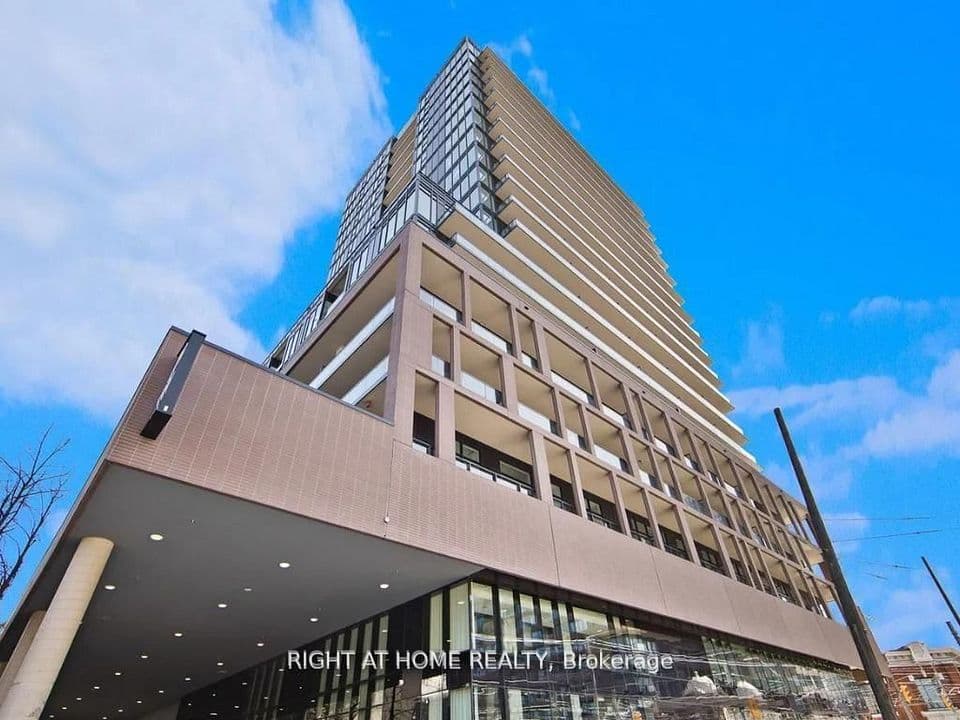 285 Dufferin Street 220, Toronto, ON M6K 1E6 – main photo