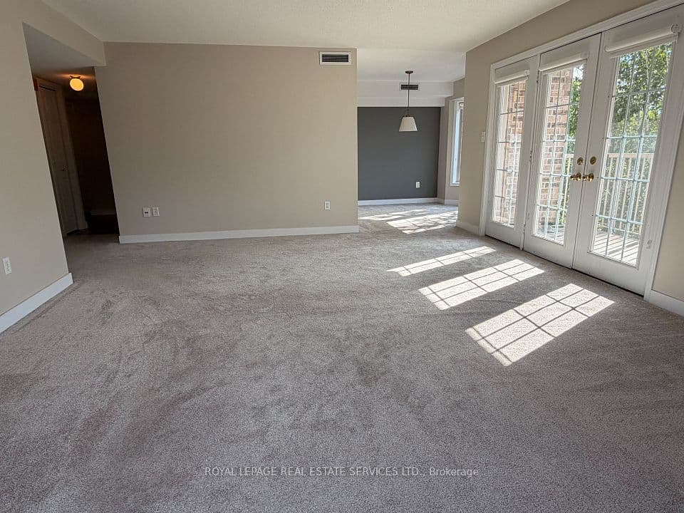 216C Plains Road West Road W 402, Burlington, ON L7T 4L1 – photo 3