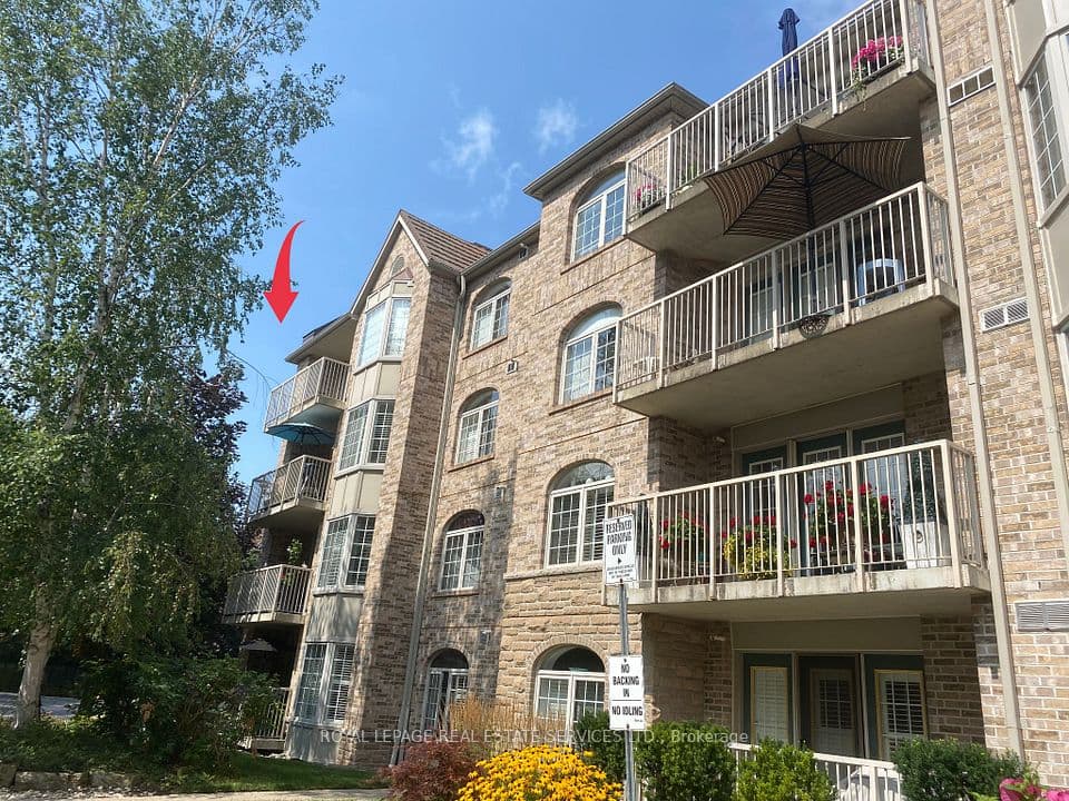216C Plains Road West Road W 402, Burlington, ON L7T 4L1 – main photo