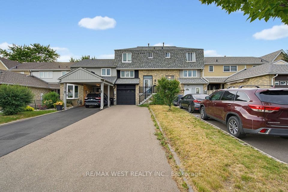 24 Primrose Crescent, Brampton, ON L6Z 1E2 – main photo