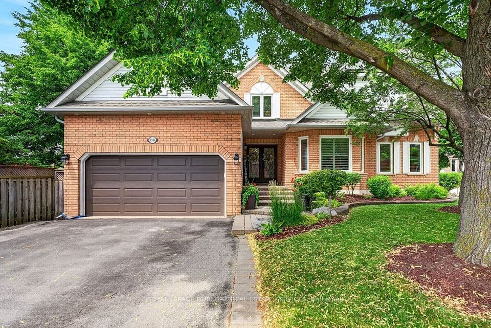 3334 Trelawny Circle, Mississauga, ON L5N 6N5 – main photo