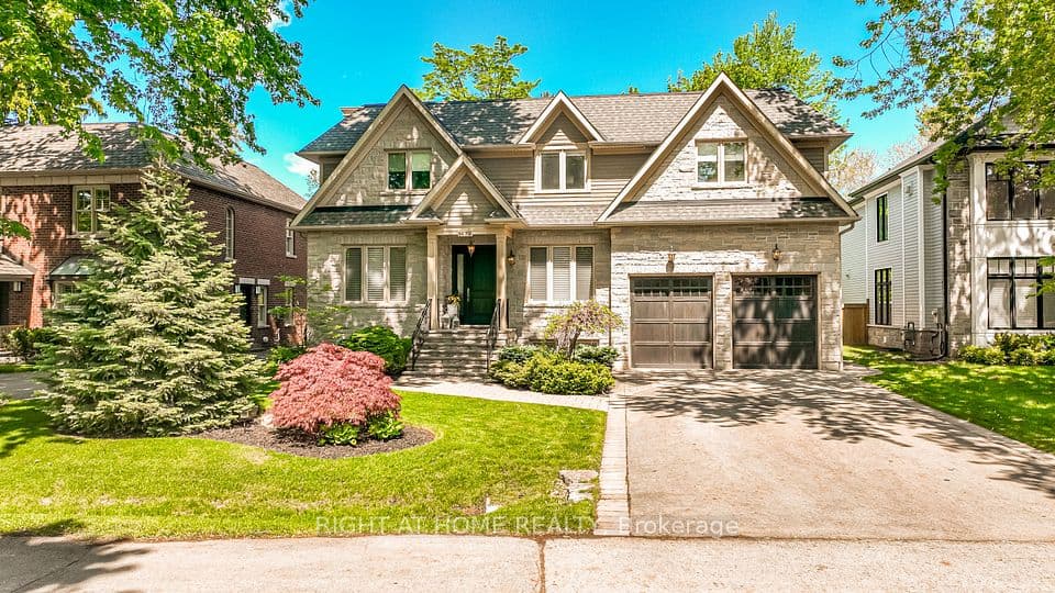 1479 Briarwood Crescent, Oakville, ON L6J 2S8 – photo 2