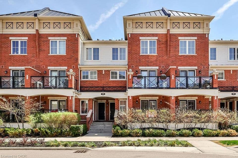 2480 Post Road 14, Oakville, ON L6H 0K1 – main photo