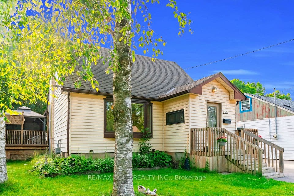 213 Mason Boulevard, Halton Hills, ON L7J 1A7 – photo 2