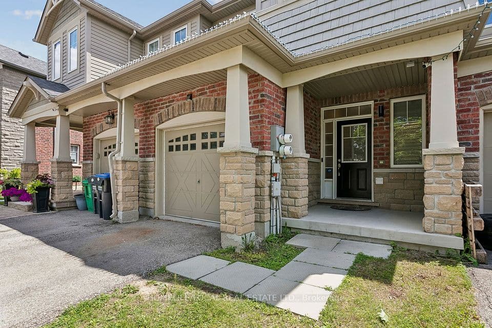 35 Maple Cider Street, Caledon, ON L7C 4B4 – photo 3
