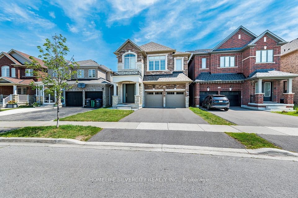 33 Rainbrook Close, Brampton, ON L6R 0Y9 – photo 2