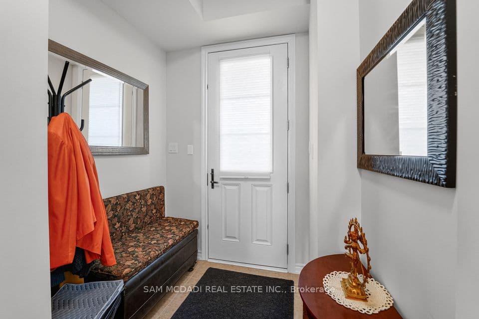 1402 Almonte Drive, Burlington, ON L7P 0V8 – photo 3