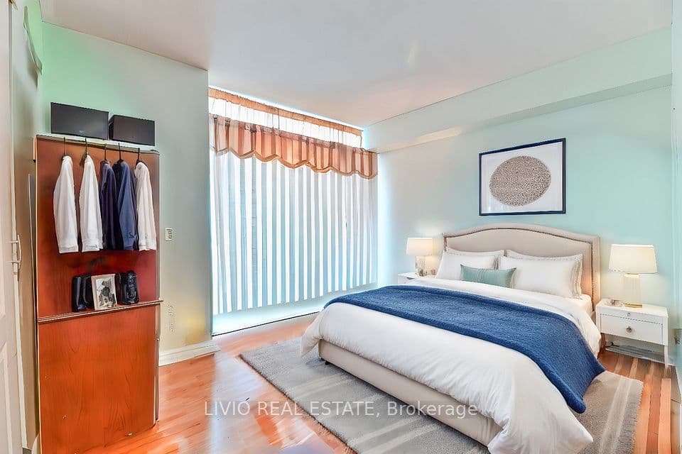 2470 Eglinton Avenue W 706, Toronto, ON M6M 5E7 – photo 3
