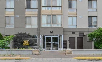 2470 Eglinton Avenue W 706, Toronto, ON M6M 5E7 – main photo