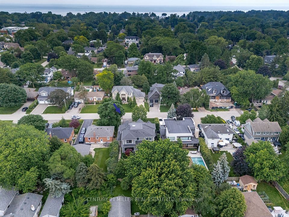 487 Orchard Drive, Oakville, ON L6K 1N9 – photo 3
