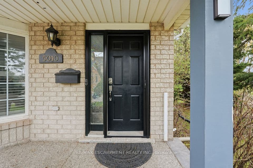 5010 Bunton Crescent, Burlington, ON L7L 6H2 – photo 3