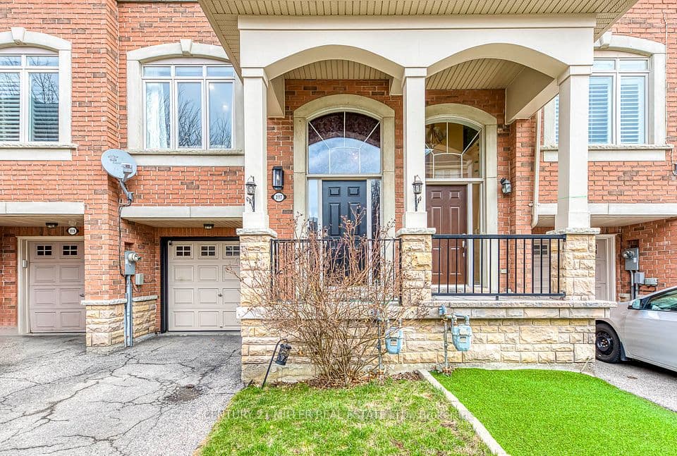 3117 Joel Kerbel Place, Mississauga, ON L4Y 0B1 – photo 2