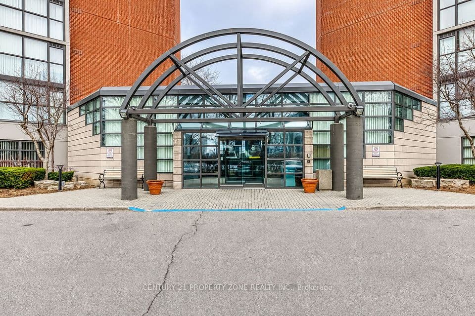 4185 Shipp Drive 115, Mississauga, ON L4Z 2Y8 – main photo