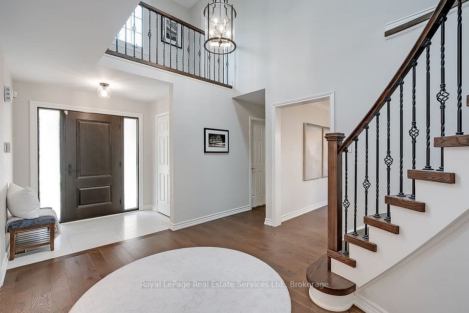1429 Thistledown Road, Oakville, ON L6M 1Y4 – photo 3