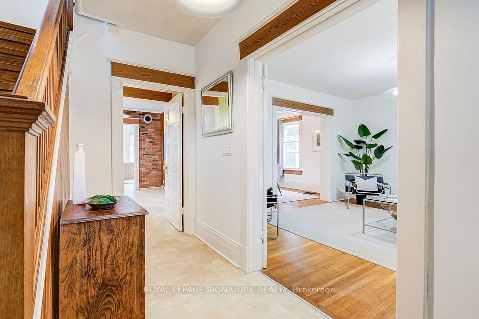 22 Peel Avenue, Brampton, ON L6W 1X2 – photo 2