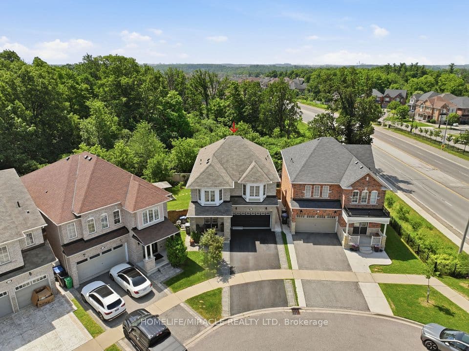 14 Adeline Court, Brampton, ON L6Y 0W9 – photo 3