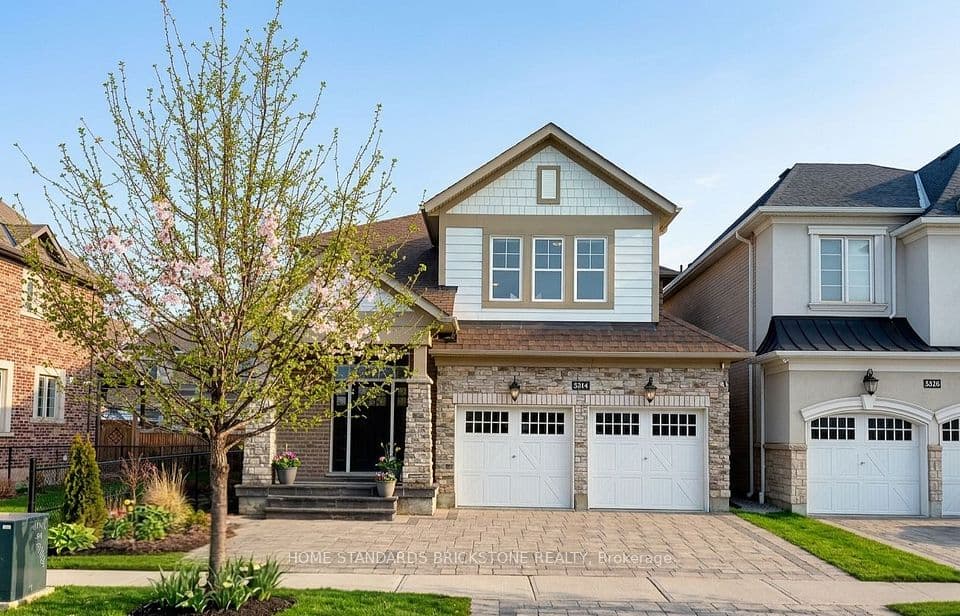 3314 Mintwood Circle, Oakville, ON L6H 0N6 – main photo