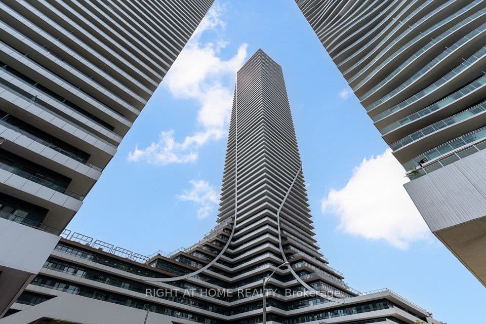 30 Shore Breeze Drive 1413, Toronto, ON M8V 0J1 – photo 3
