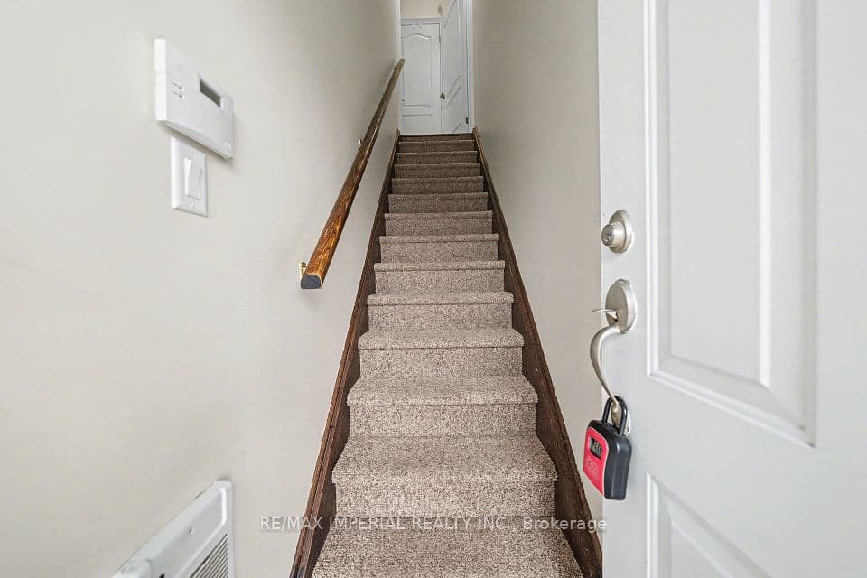 2964 Islington Avenue 2, Toronto, ON M9L 2K6 – photo 3