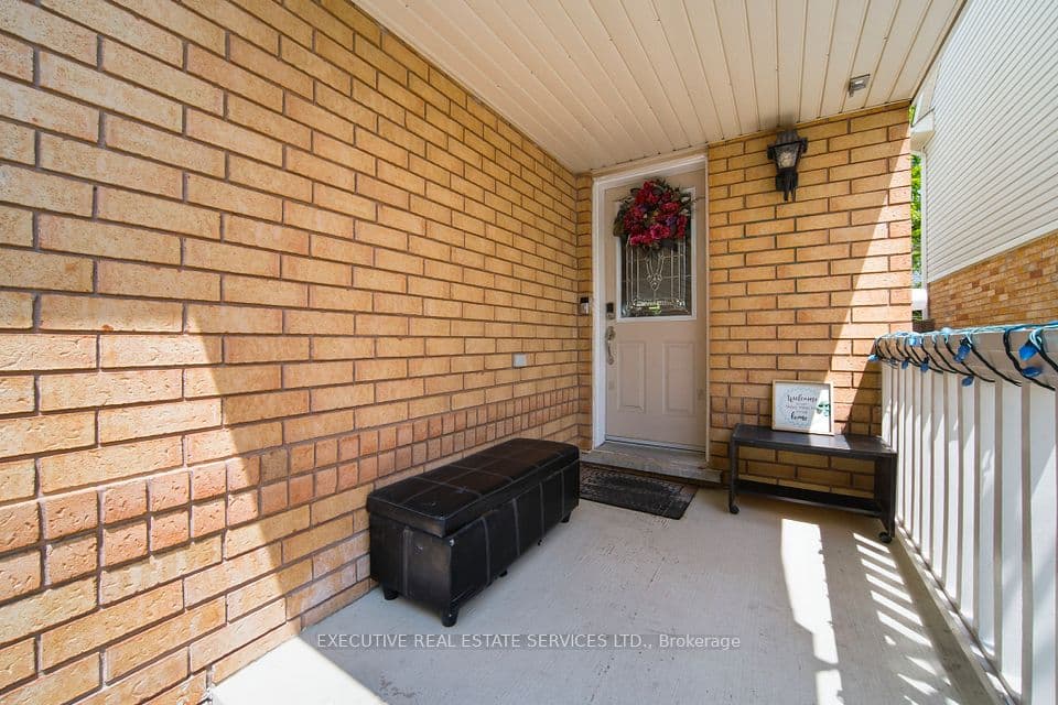 51 Worthington Avenue, Brampton, ON L7A 1M9 – photo 2