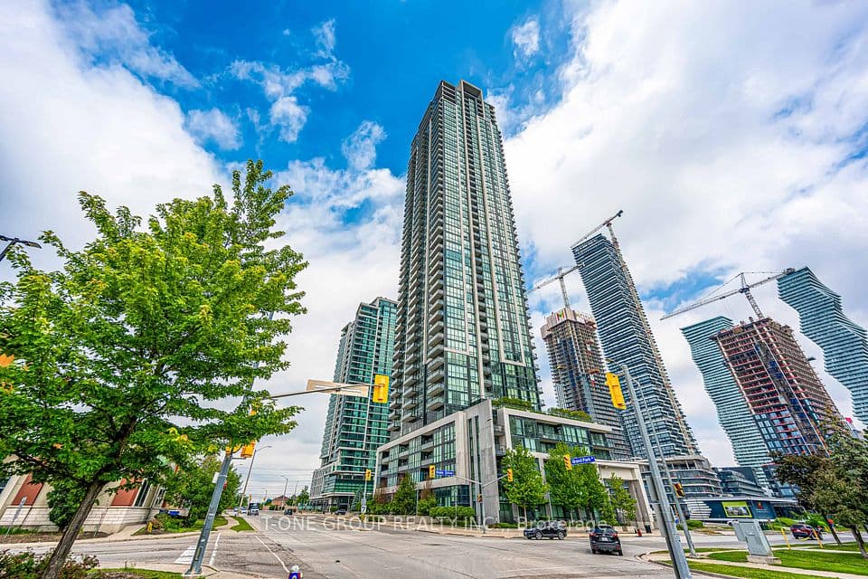3975 Grand Park Drive 801, Mississauga, ON L5B 0K4 – photo 2