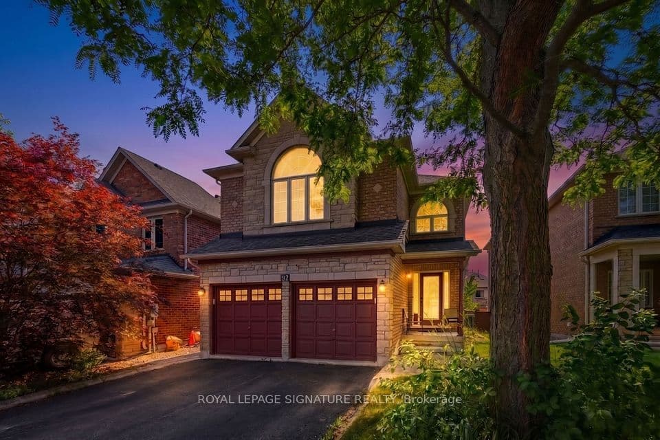 82 Belmont Boulevard, Halton Hills, ON L7G 6E7 – main photo