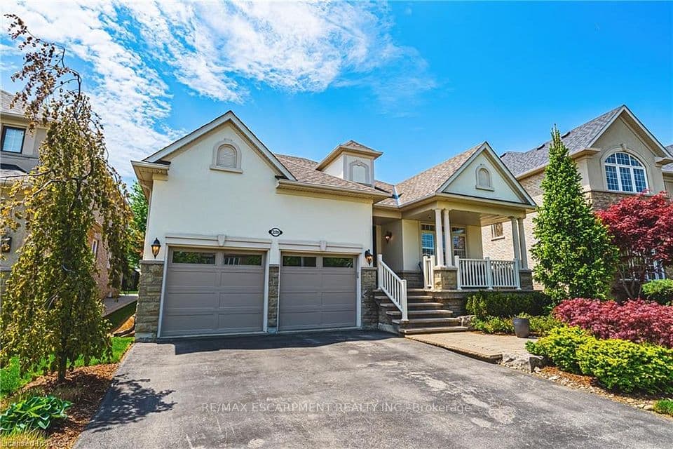 2178 Berwick Drive, Burlington, ON L7M 5C2 – photo 3