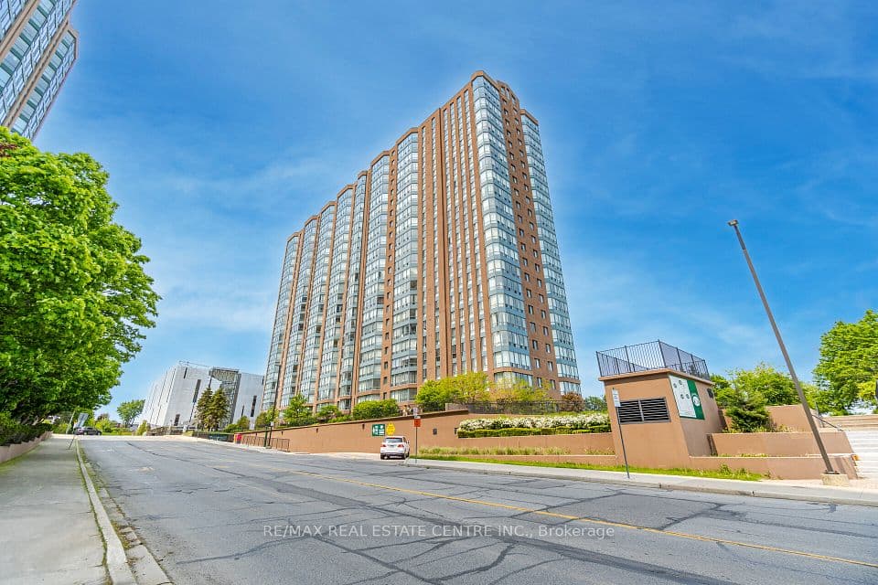 115 Hillcrest Avenue 811, Mississauga, ON L5B 3Y9 – main photo