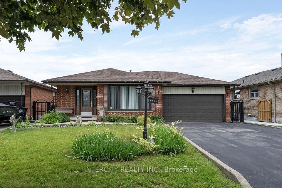 7279 Vernor Drive, Mississauga, ON L4T 2P5 – photo 2