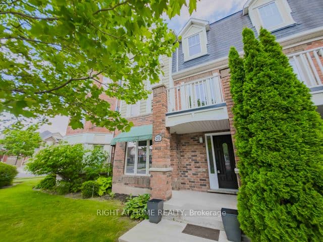 202 Magurn Gate, Milton, ON L9T 7B4 – photo 3
