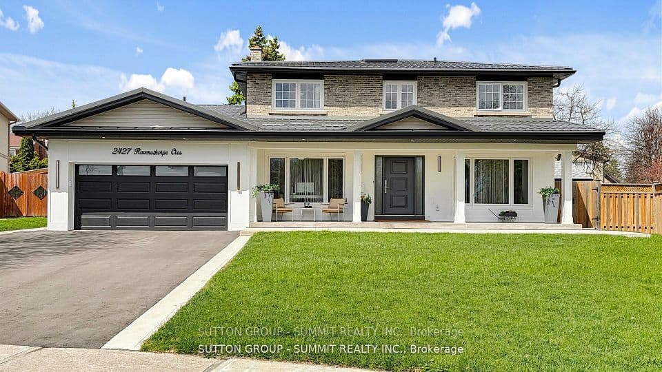 2427 Ravensthorpe Crescent, Mississauga, ON L5C 2Y4 – photo 3